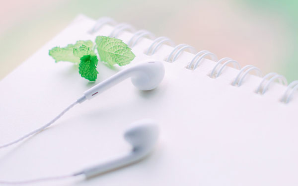 耐心倾听别人对自己的埋怨